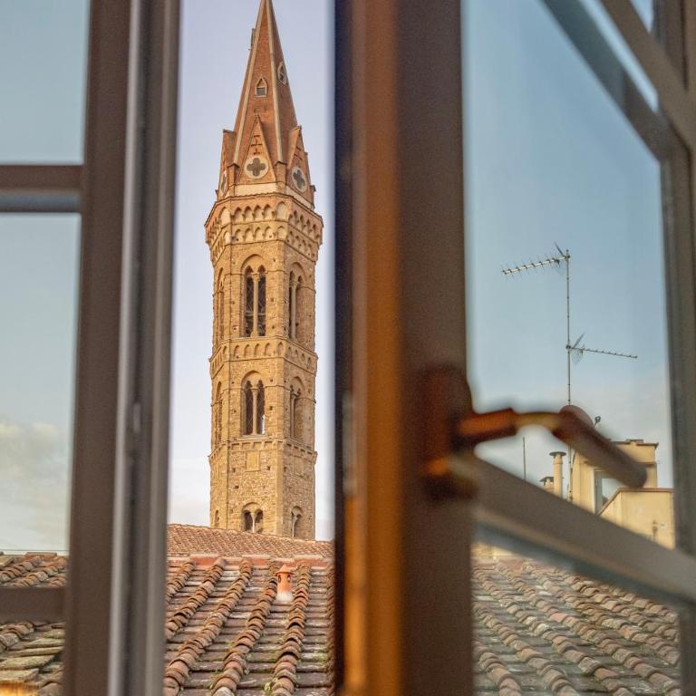 San Firenze Suites & Spa - Camera Deluxe - 10