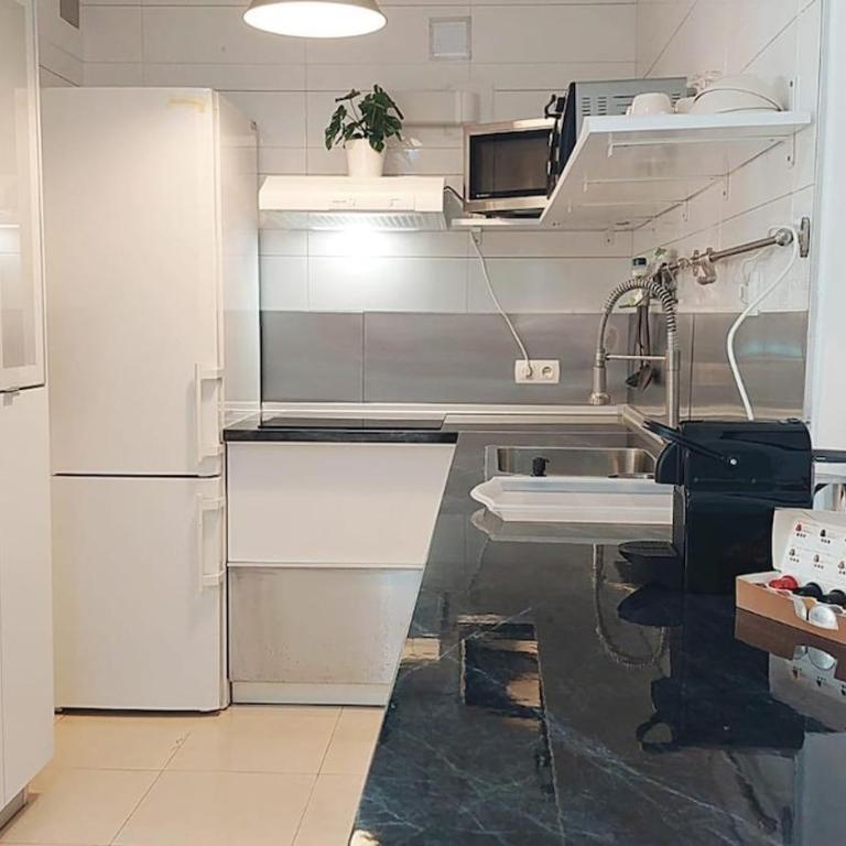 Caleta Beach Apartment by Residea - Apartamento de 1 dormitorio - 27
