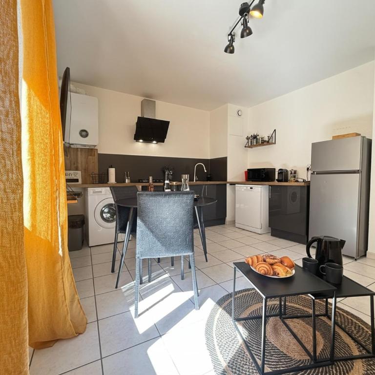 Le Domi Hyper Centre Proche Cols Stations - Appartement 1 Chambre - 8