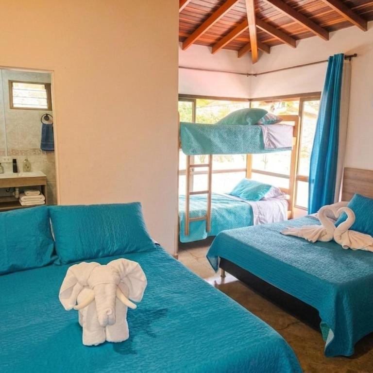 Finca La Romana Lake House - BBQ, Jacquzzi - Villa - 7