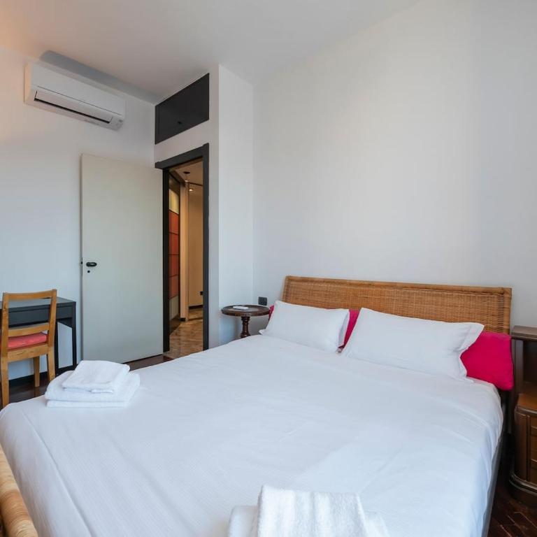Xenia Milano - 3 rooms apt at Via Emanuele Kant 5 - Appartamento con 2 Camere da Letto - 1