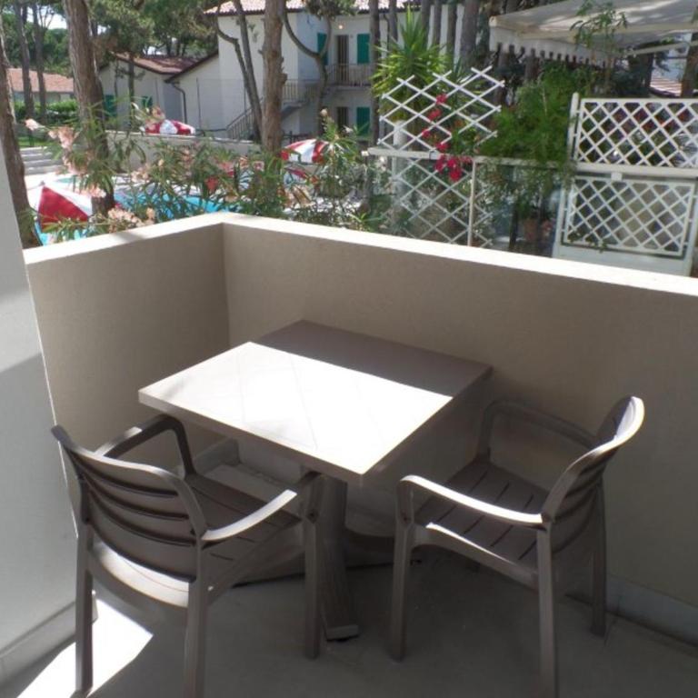 New flat for five guests in a residence with pool - Appartamento - 1
