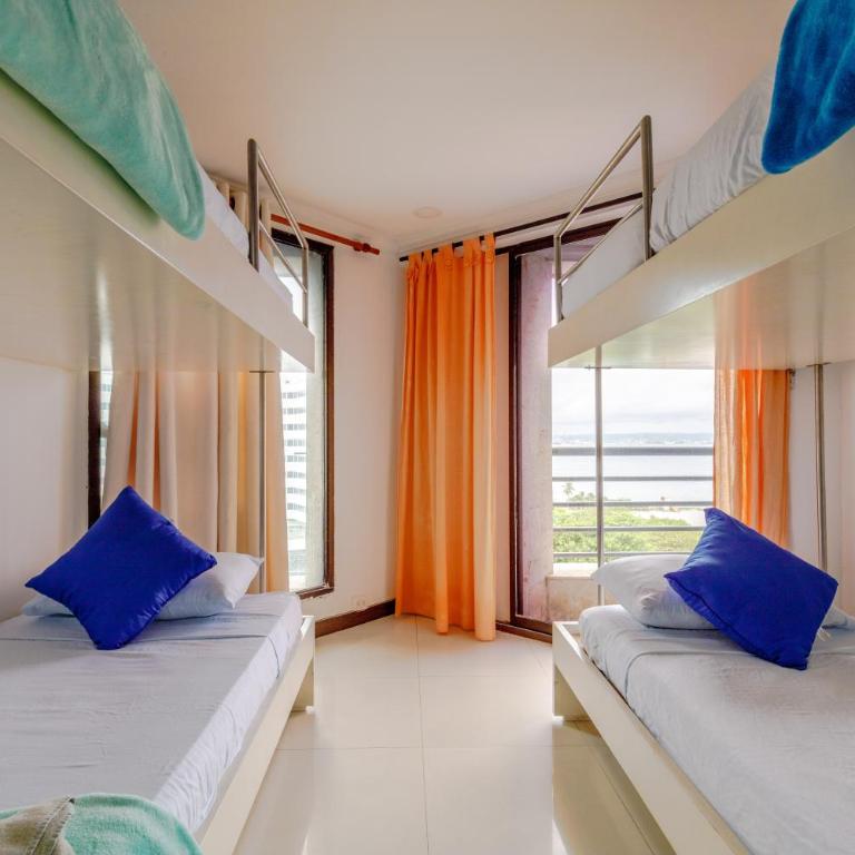 Oceanfront Sky Penthouse - Apartment with Terrace - 18