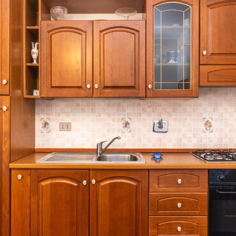 Trilocale rosa Tamerici - Two-Bedroom Deluxe Apartment with Garden View - 4