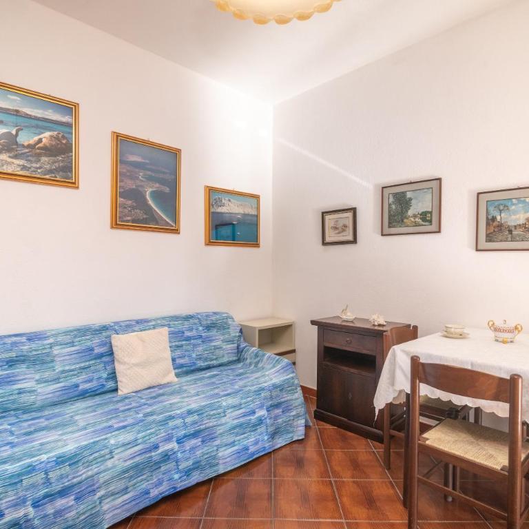 Trilocale rosa Tamerici - Two-Bedroom Deluxe Apartment with Garden View - 9