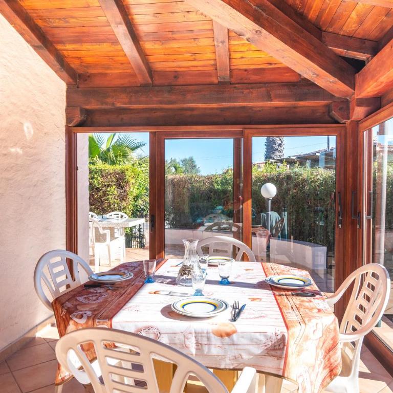 Trilocale rosa Tamerici - Two-Bedroom Deluxe Apartment with Garden View - 2
