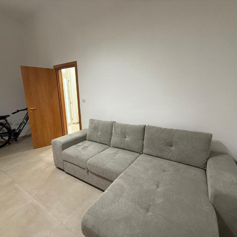 Domus G - Appartamento con 2 Camere da Letto - 4