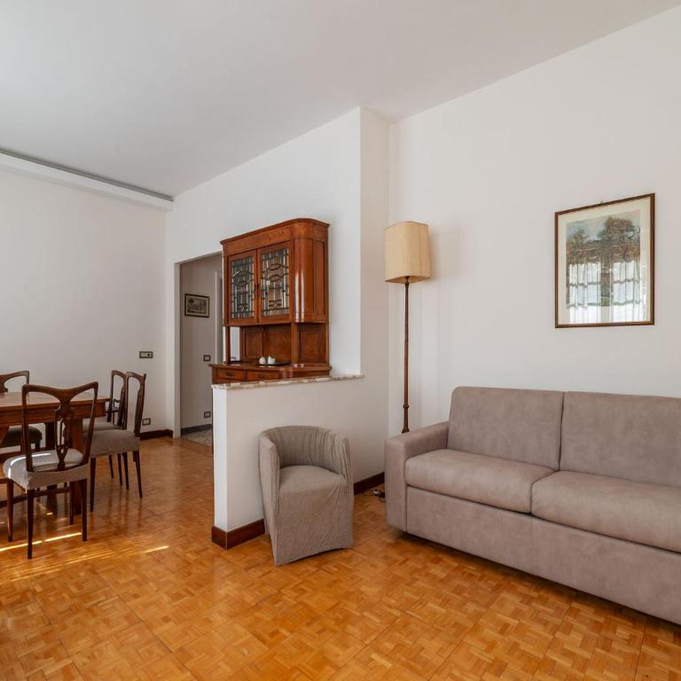 GuestHost - Bright Balcony Apartment Appiano - Appartamento con 1 Camera da Letto - 1