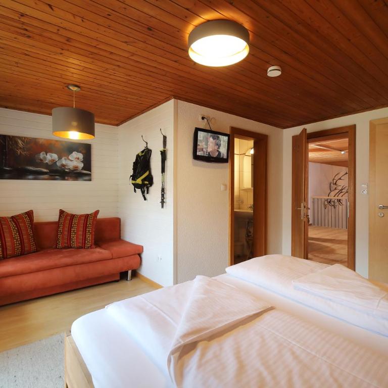 Aparthotel Bergkristall - Habitación Familiar con vistas a la montaña - 9