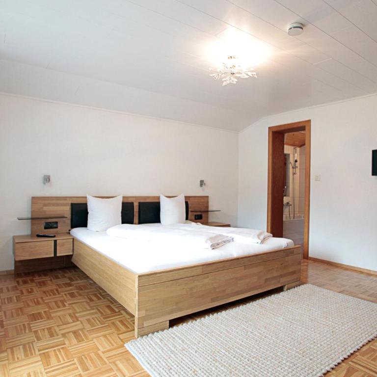 Aparthotel Bergkristall - Habitación Familiar con vistas a la montaña - 4