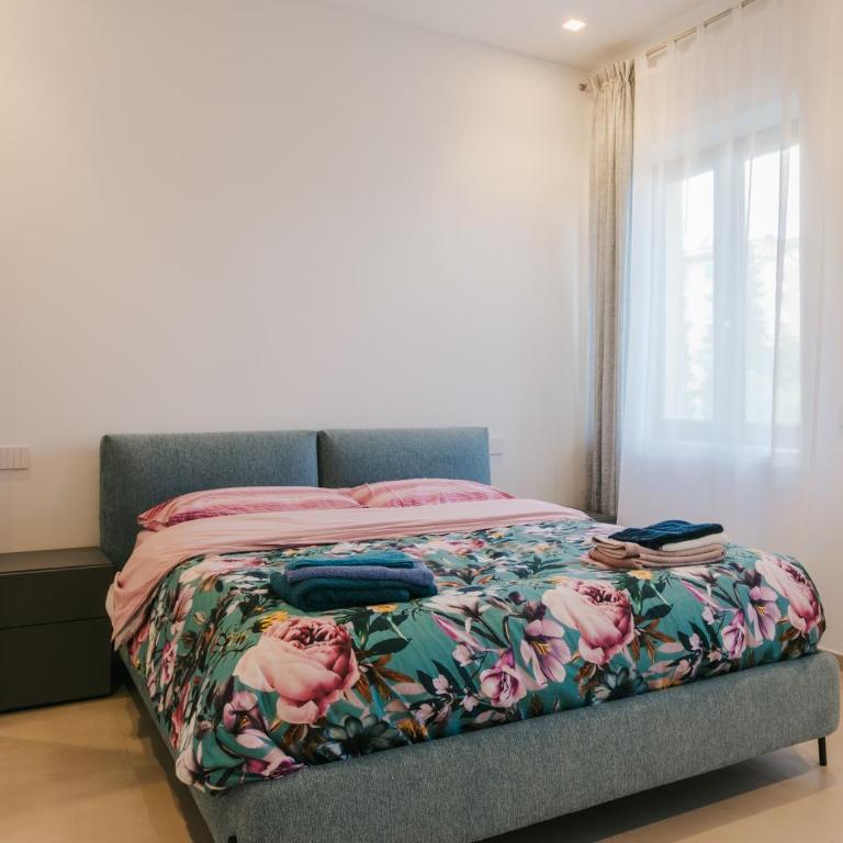 San Prospero - Spaziosa con parcheggio privato - Appartamento con 2 Camere da Letto - 22