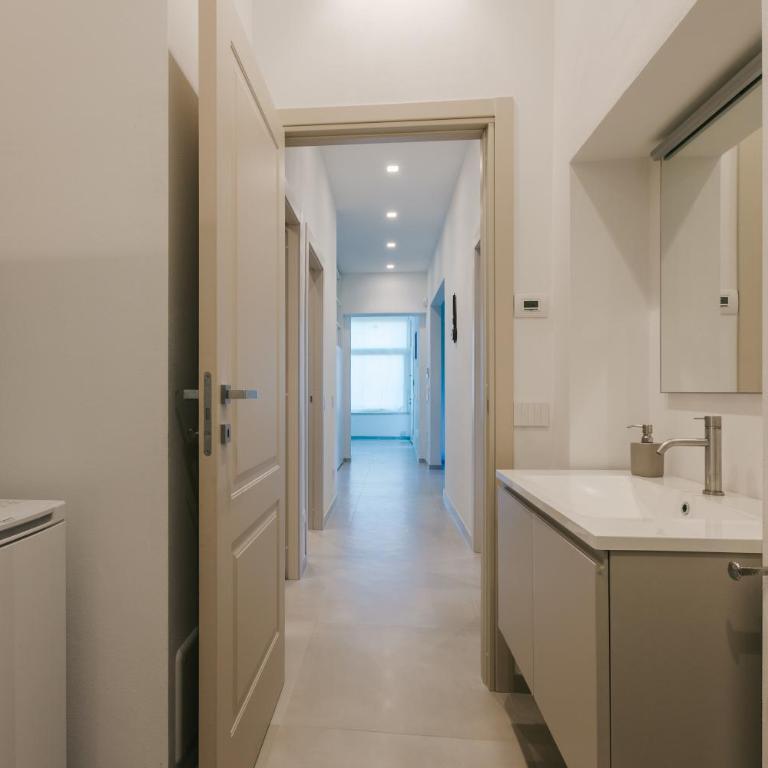 San Prospero - Spaziosa con parcheggio privato - Appartamento con 2 Camere da Letto - 23