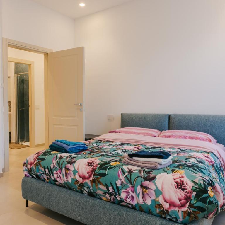 San Prospero - Spaziosa con parcheggio privato - Appartamento con 2 Camere da Letto - 20