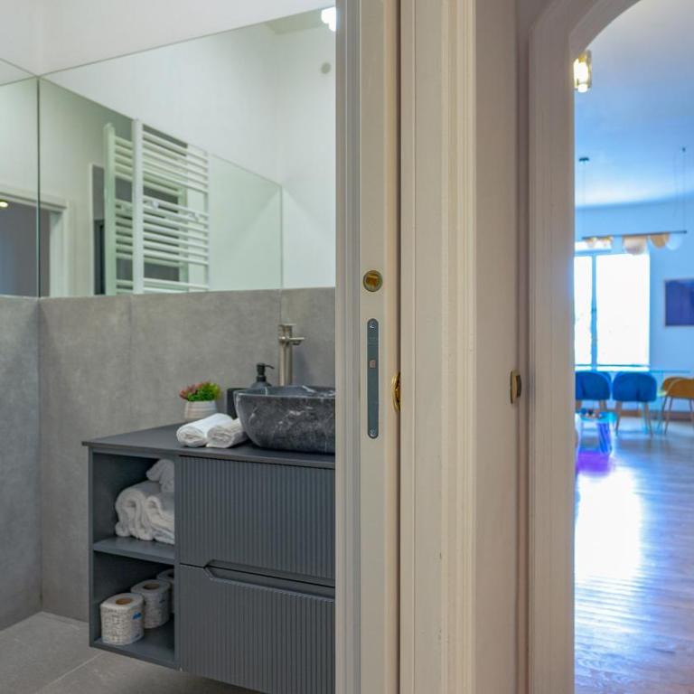 EasyTopStay - La Dolce Vita Escape - Appartamento con 2 Camere da Letto - 7