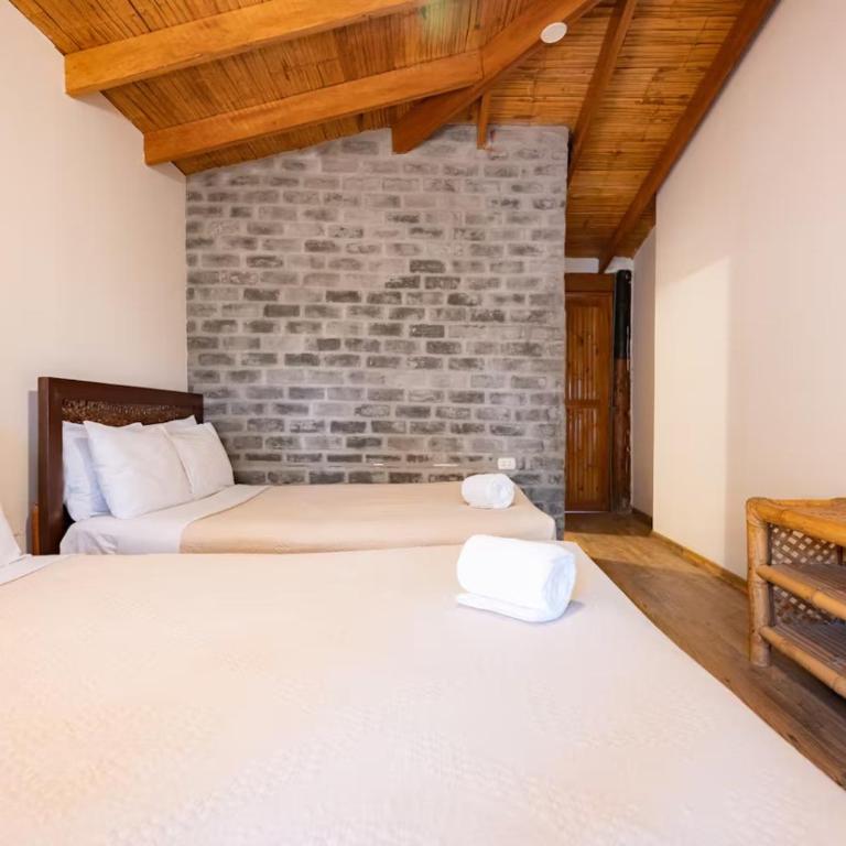 Hospedaje La Quebrada - Habitación Doble - 1 o 2 camas - 2