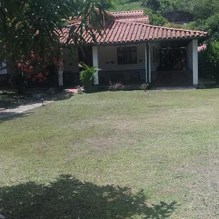 La Casa de La Abuela - Casa - 9