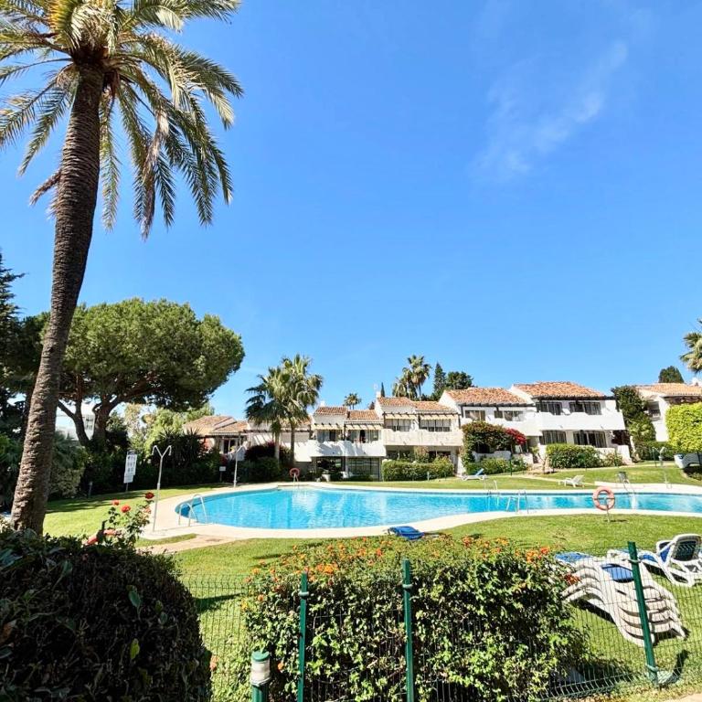 Modern 2 Bedroom Apartment in Marbella - Apartamento de 2 dormitorios - 16