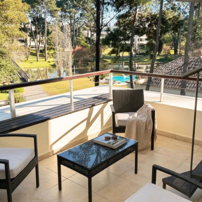 Solanas Greenpark Penthouse Duplex Punta del Este - Three-Bedroom Apartment - 11