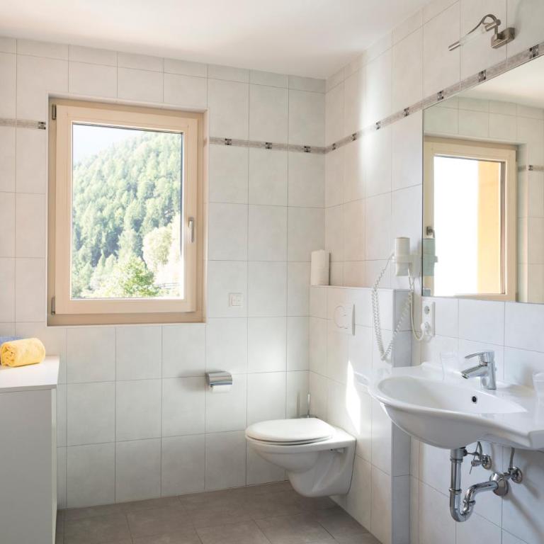 Gasthof Premstl - Doppelzimmer mit Bergblick - 2