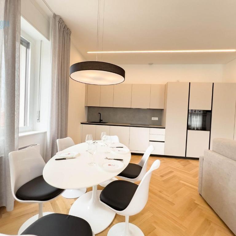 Carducci 29 Tirabora Short Rent - Appartamento con 2 Camere da Letto - 10