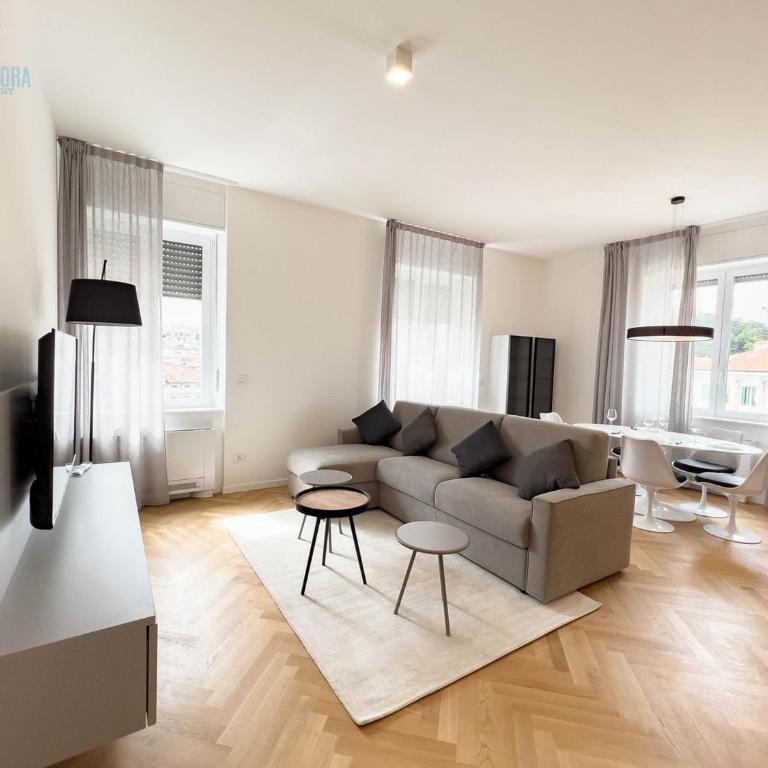 Carducci 29 Tirabora Short Rent - Appartamento con 2 Camere da Letto - 1