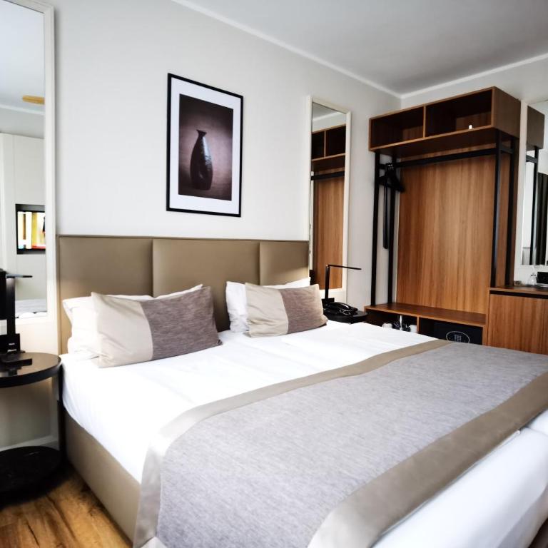 Hotel Italia - Doppelzimmer - 3