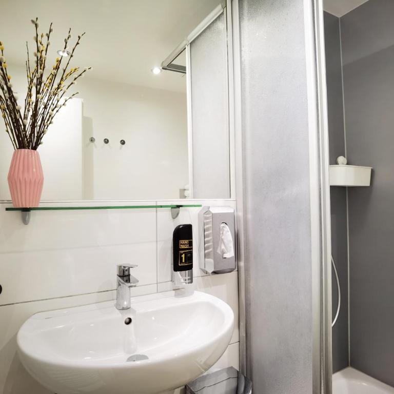 Hotel Italia - Doppelzimmer - 10