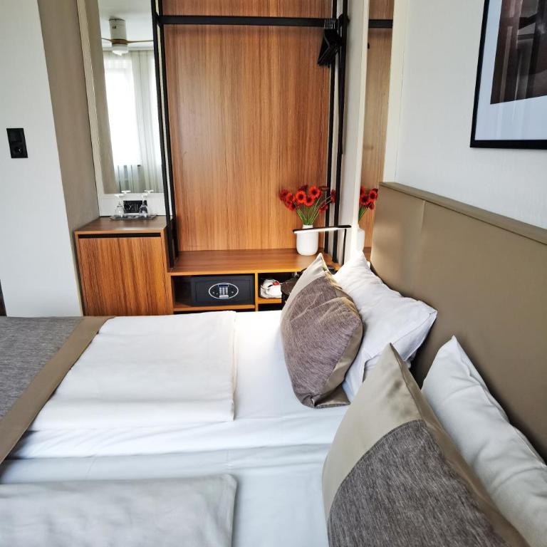 Hotel Italia - Doppelzimmer - 20