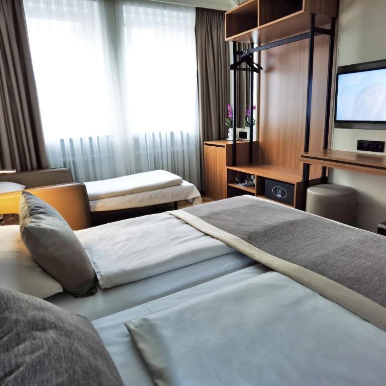 Hotel Italia - Dreibettzimmer - 19