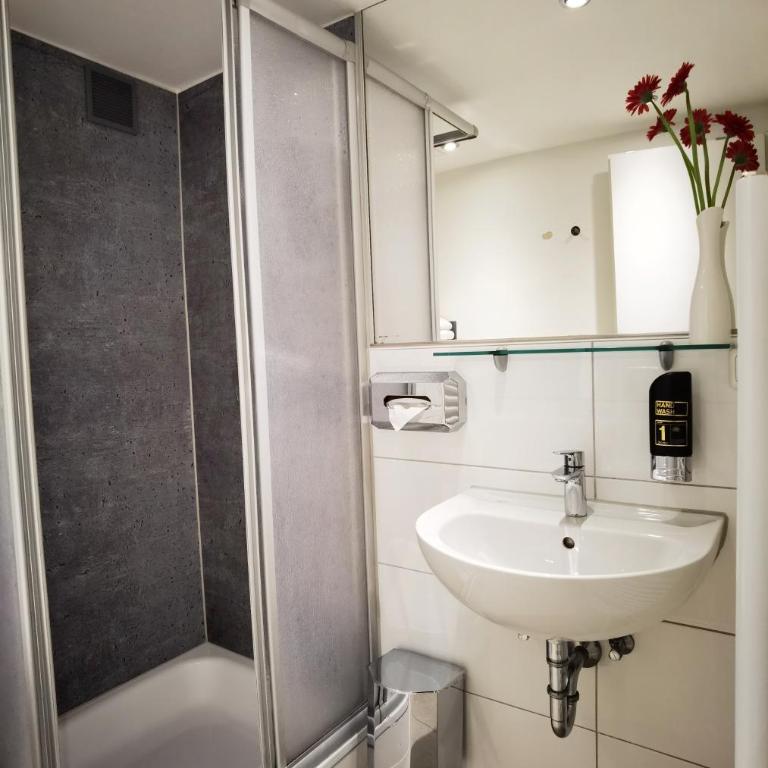 Hotel Italia - Doppelzimmer - 17