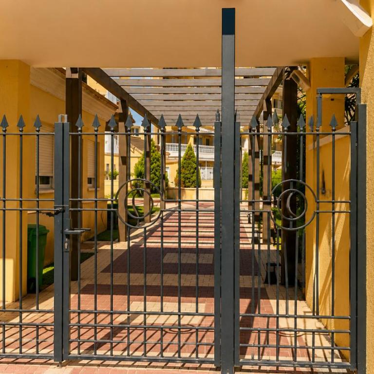 Apartamento Sofia Denia con piscina y terraza soleada con vistas al Montgó by Family Homes Rentals - Casa de 2 dormitorios - 26