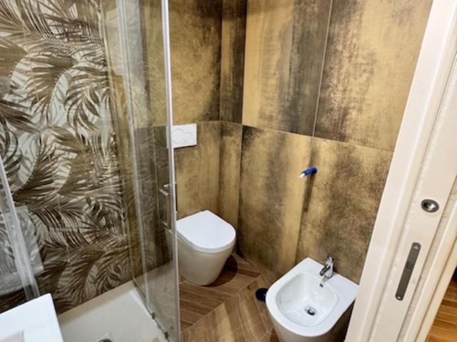 D'oro Hospitality - Superior Double Room - 4