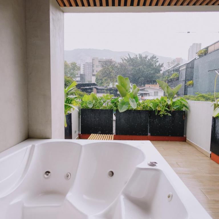 Kuuna Medellín By Be Host - Two-Bedroom Apartment - 17