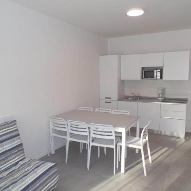 Two-room flat with balcony in a residence-Bibione - Apartment - 6