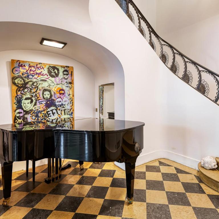 Par056 - Mansion-Style Apartment by Parc Monceau - Villa - 10