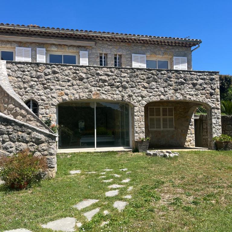 Appartement de charme dans villa avec jacuzzi - Appartement 3 Chambres - 1