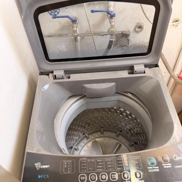 Dep cercano a carretera 5 , 3H 1,5 baños , wifi , parking privado - Apartamento - 10