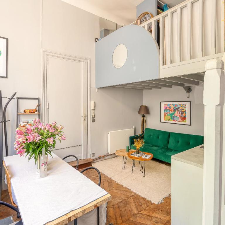 Par056 - Mansion-Style Apartment by Parc Monceau - Villa - 25