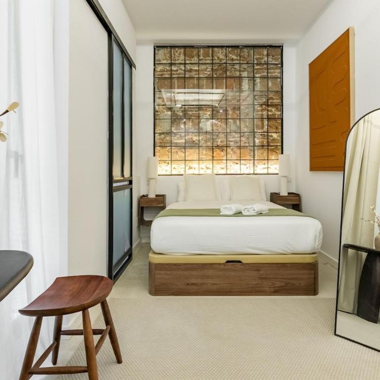 Malasaña Vibes Room 3 - One-Bedroom Apartment - 9