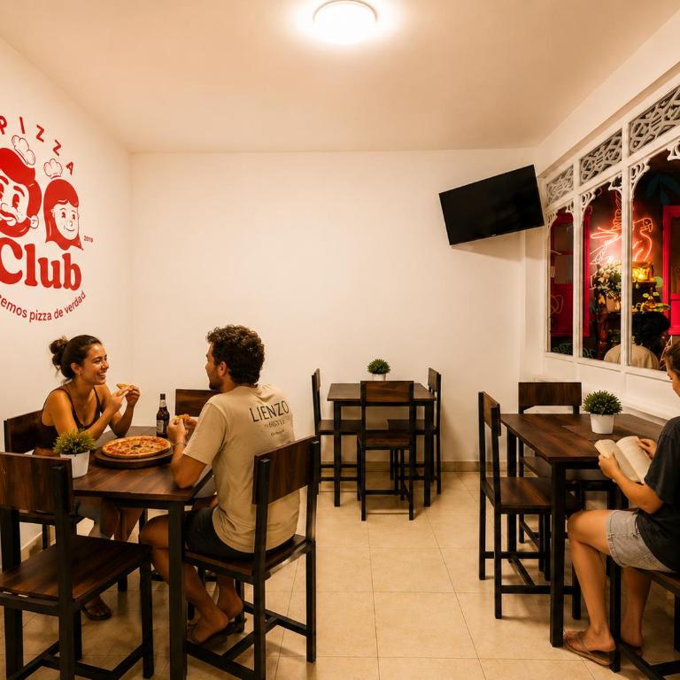 Lienzo Hostal Popayán - Suite con bañera de hidromasaje y cama grande - 8