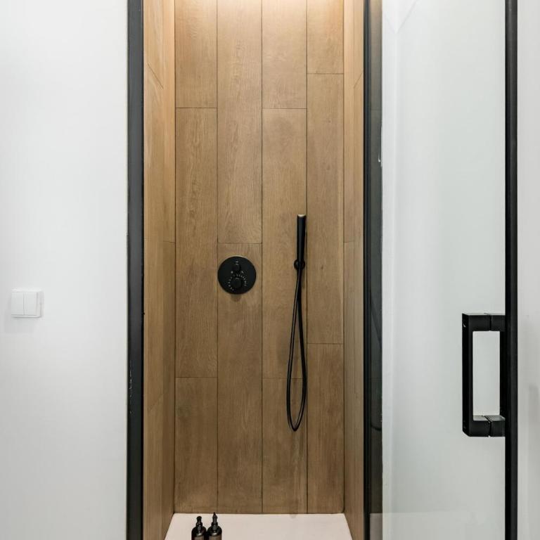 Malasaña Vibes Room 7 - One-Bedroom Apartment - 2