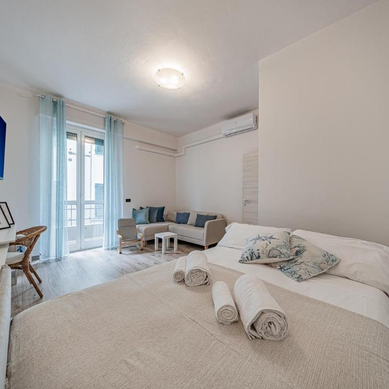 Historic Hub - Crociere a 10 min - AC - WiFi Gratis - Two-Bedroom Apartment - 3