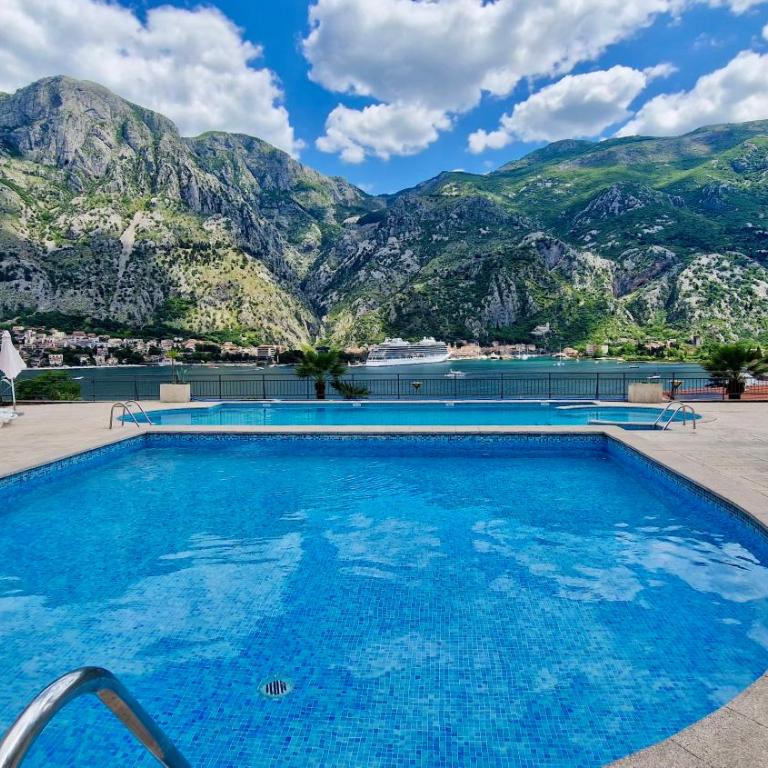 Apartments Vista Muo 2026 NEWLY RENOVATED - Two-Bedroom Apartment with Private Pool - 4