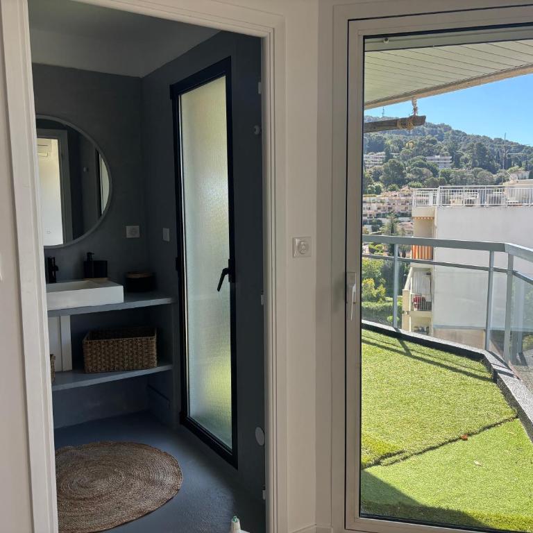 Appartement 2 chambres vue mer - Apartment mit 2 Schlafzimmern und Meerblick - 6