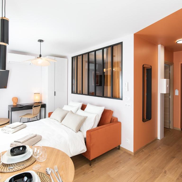 Appartement Saison - Saint Étienne - La Terrasse - Appartement 1 Chambre - 1