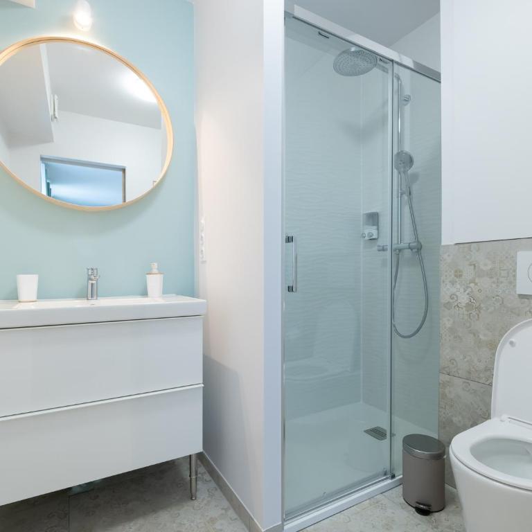 Appartement Saison - Saint Étienne - La Terrasse - Appartement 1 Chambre - 3