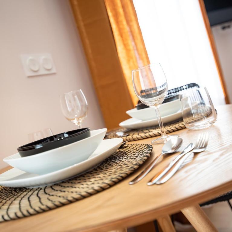 Appartement Saison - Saint Étienne - La Terrasse - Appartement 1 Chambre - 11
