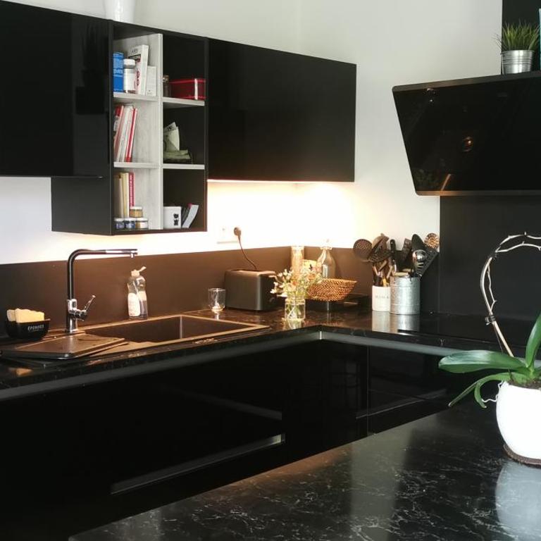 Maison contemporaine avec piscine dans la verdure - Villa 1 Chambre - 13