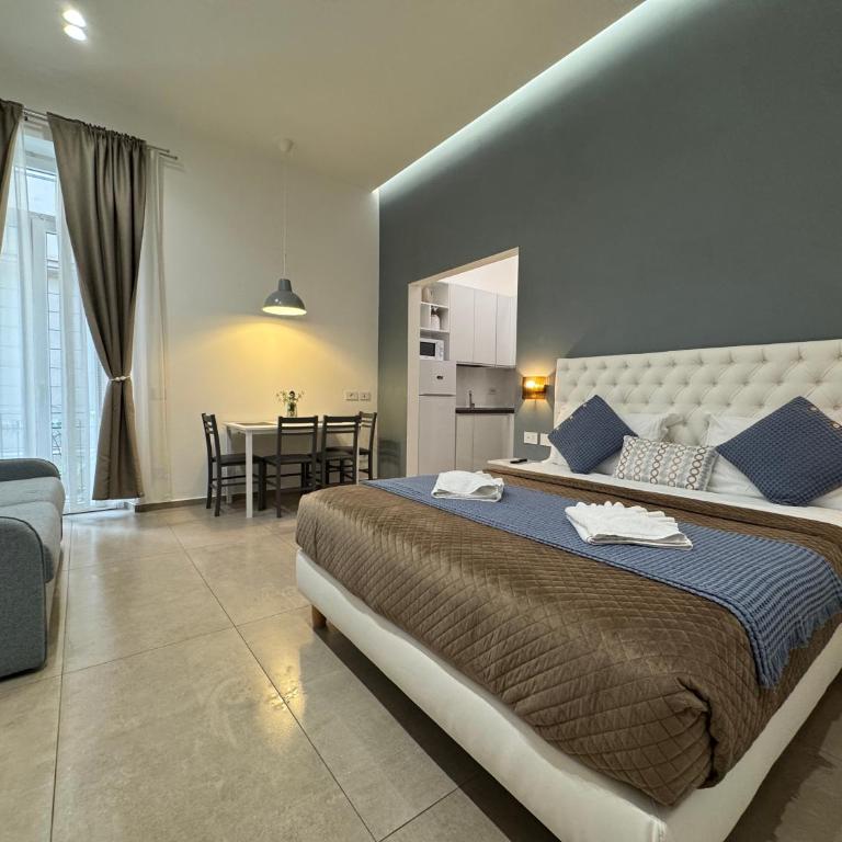 Lina Suites & Rooms - Camera Matrimoniale con Vista Giardino - 13