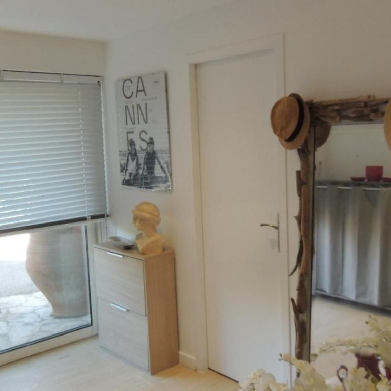 Villa Studio Cosy Hauteur Vallauris L'Atelier - Studio Deluxe - 12